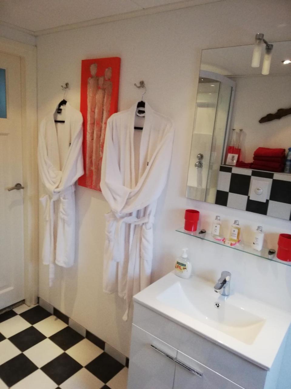 Birdaard Rest En Romte Bed & Breakfast エクステリア 写真
